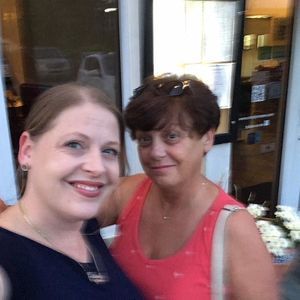 Meet your Posher, Corinne